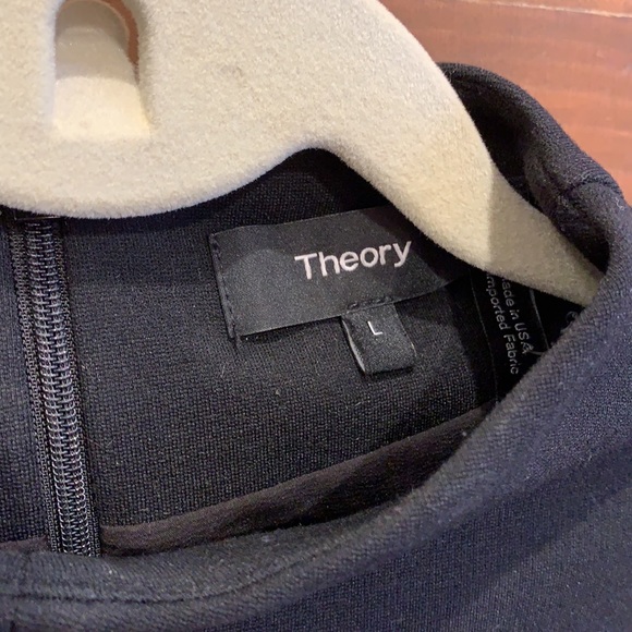 Theory Gracila layered mock-neck Top Large - Picture 6 of 13